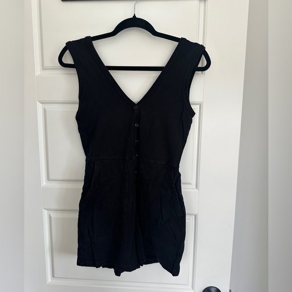Franc Black Sleeveless Button-Up Romper - Picture 1 of 3
